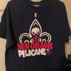 New Orleans Pelicans Navy T-Shirt Size XL